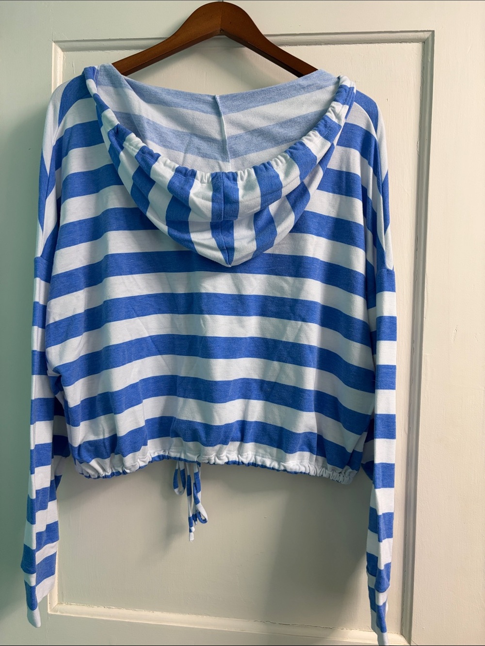 SO Blue and White Striped Drawstring Hoodie - Picture 4 of 4